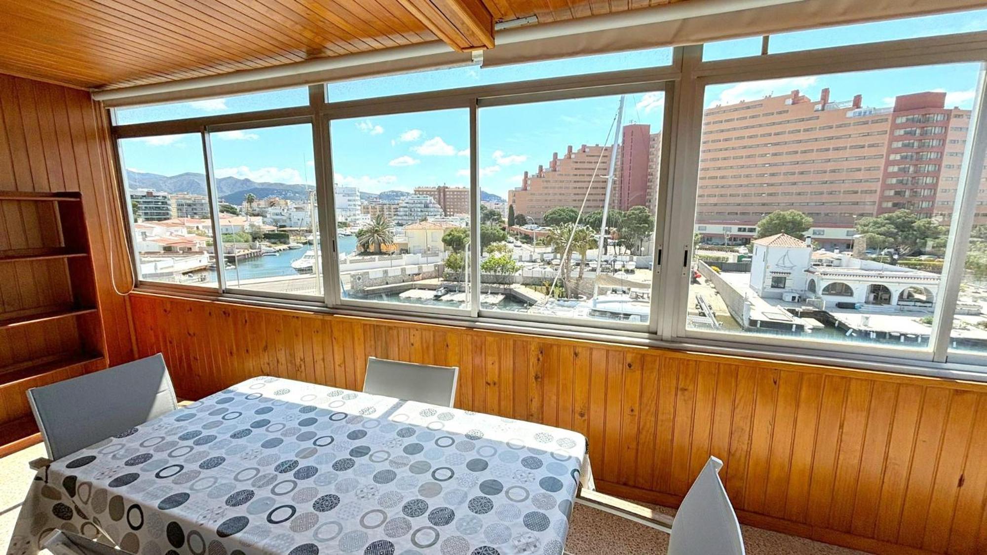 Cap Llarg Apartment Roses Exterior foto