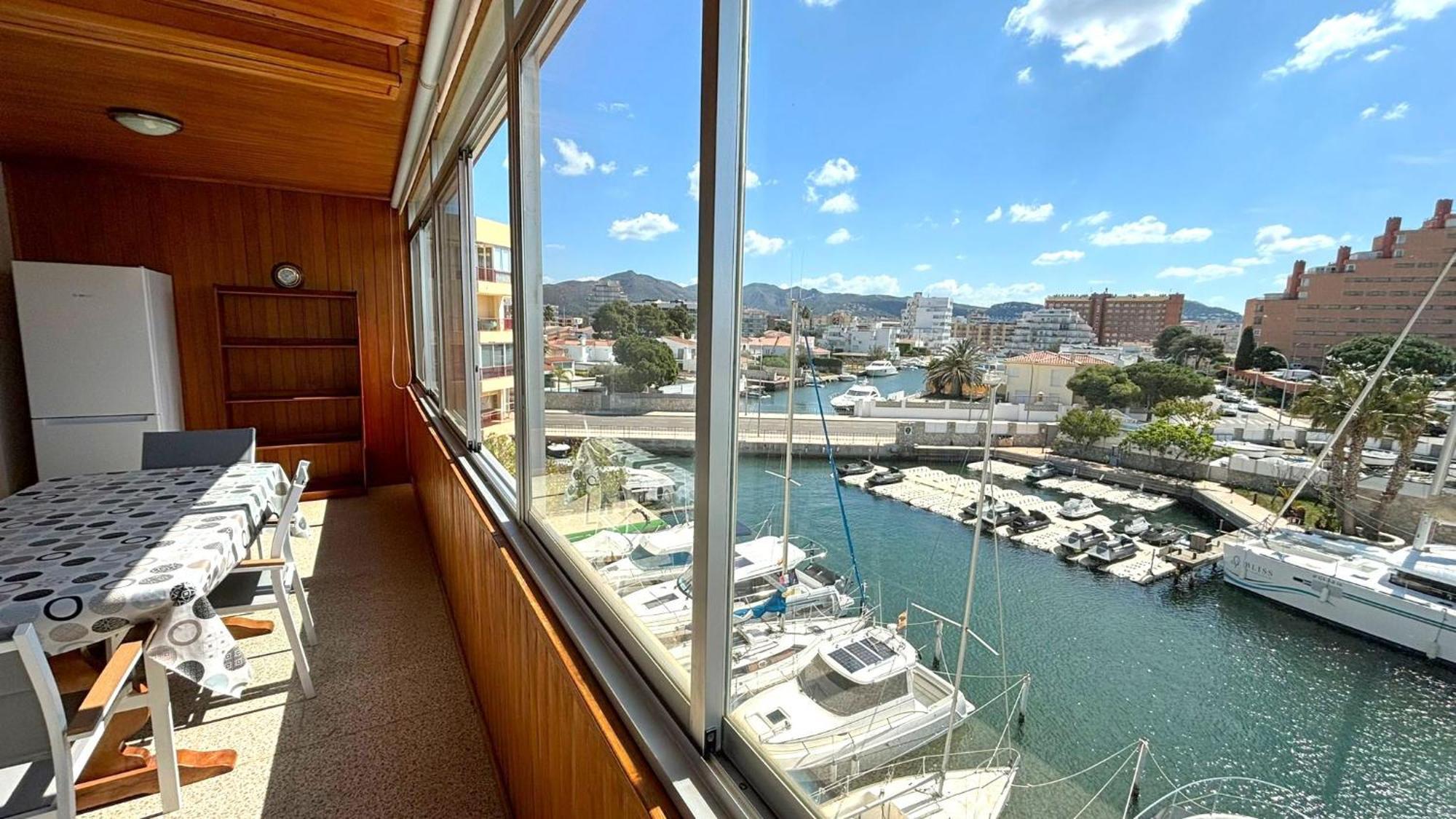 Cap Llarg Apartment Roses Exterior foto
